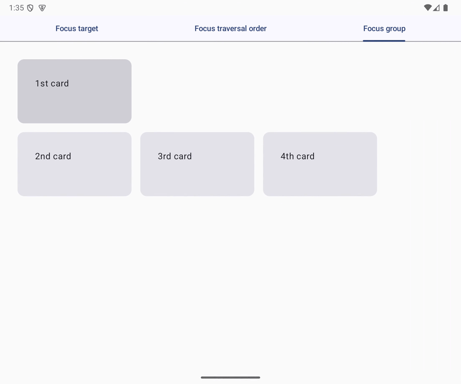 この GIF アニメーションは、右方向キーを使用してキーボード フォーカスが 1 番目のカードから 3 番目のカードに移動する様子を示しています。これらの 2 つのカードは異なる行に配置されています。