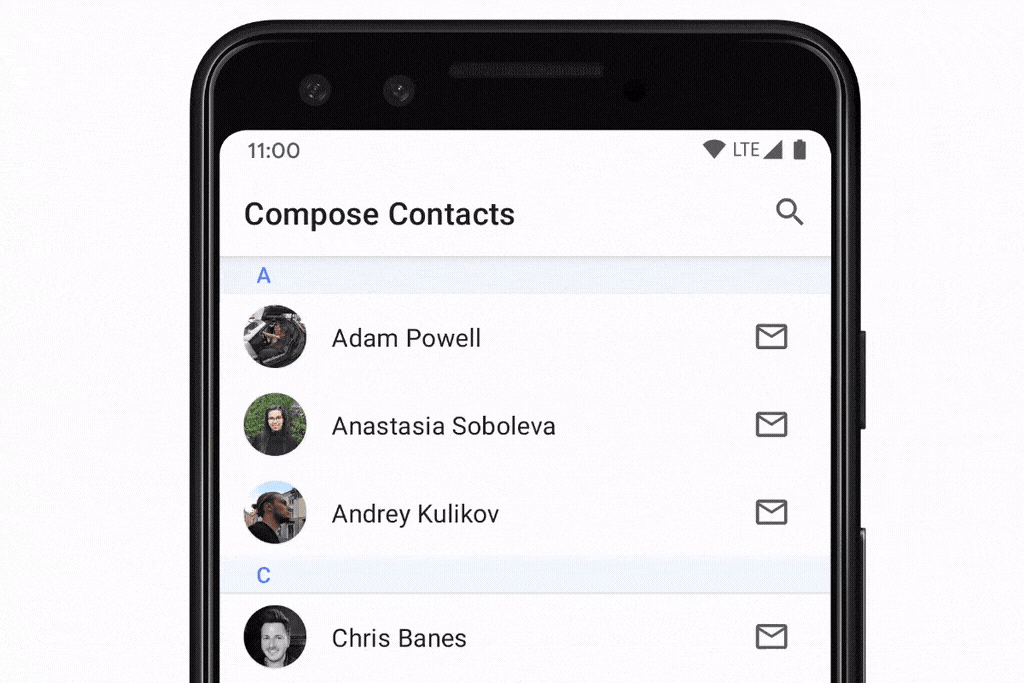 Video ponsel yang di-scroll ke atas dan ke bawah melalui daftar kontak