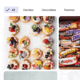 Animation d'une application montrant une navigation horizontale en haut et une liste d'éléments en dessous.