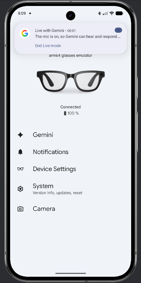 スマートフォン エミュレータの通知に、ホストのマイク入力がアクティブであることが示されています。