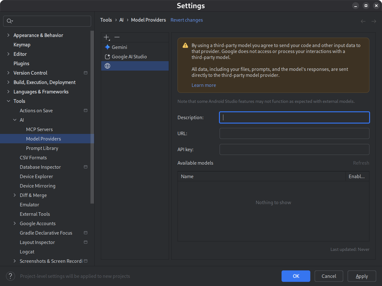 Boîte de dialogue des paramètres contenant un formulaire permettant de saisir les informations du fournisseur de modèles à distance.