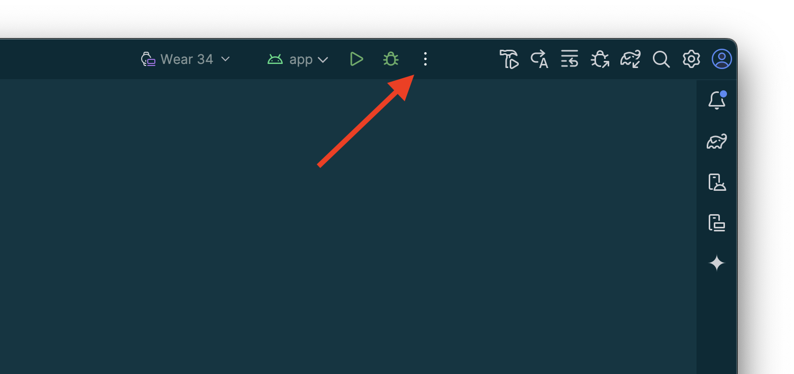 タイトルバーの「⋮」（ハンバーガー）オプションを指す赤い矢印が表示されたスクリーンショット。
